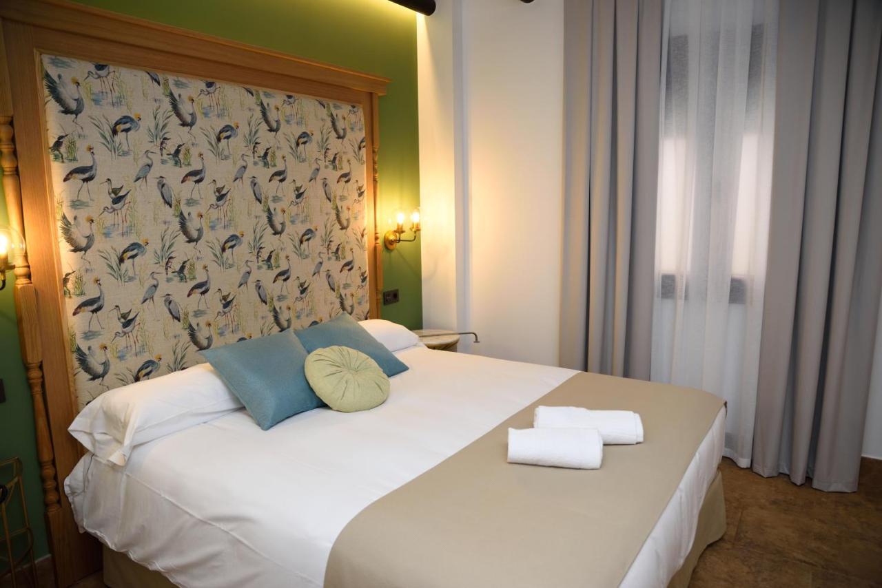 Hostal Rural Santa Habitaciones Aldea DЭль-Росио Экстерьер фото